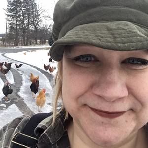 Meet your Posher, Stacy